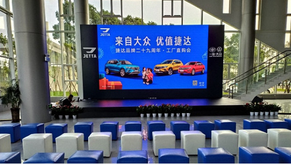 如何管理活動中的燈光音響設備？